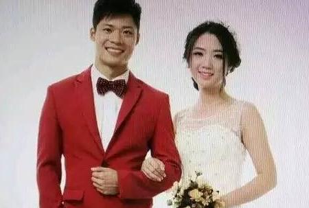 苏炳添与女友领证青梅竹马到结婚队友张国伟称狗粮猝不及防