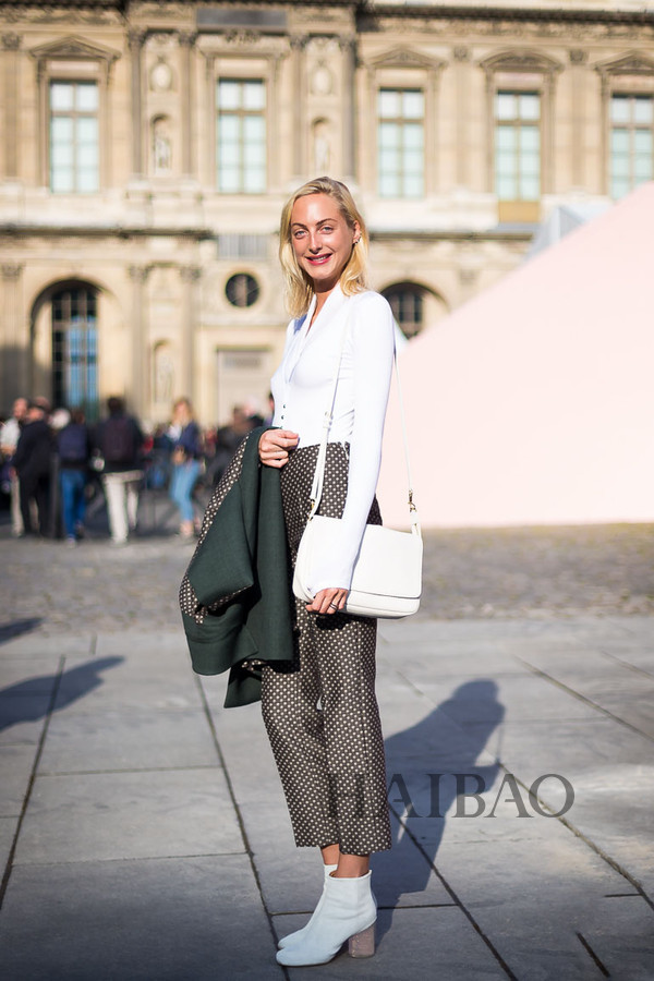 想做时髦弄潮鹅,没有小白靴可不“型”! 想做时髦弄潮鹅,没有小白靴可不“型”!