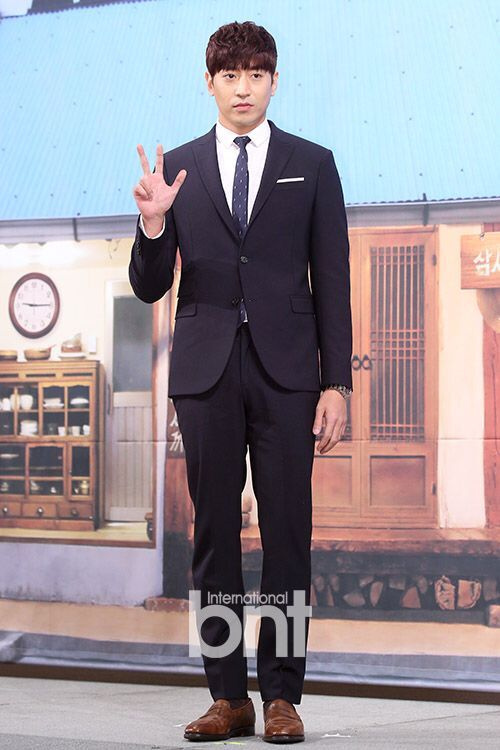 《三时三餐》制作发布会 李瑞镇Eric尹均相出席