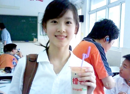 刘强东不许提奶茶妹妹 网友偏偏反其道而行之狂刷屏奶茶妹妹
