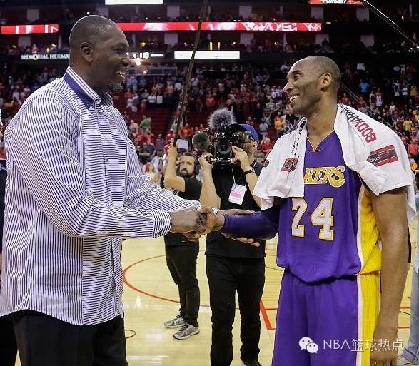 抢大梦生意?卡哇伊欧文威少大爆发,皆因拜师科