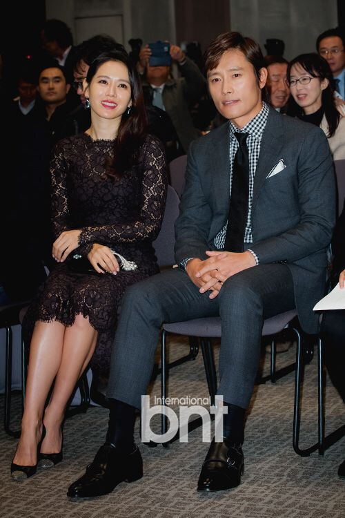 电影评论家协会奖颁奖典礼 孙艺珍李秉宪等出