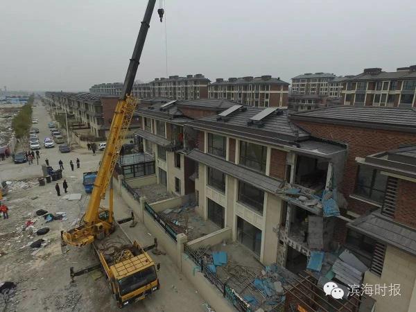 天津北塘区域拆违全面启动 开始拆违保安全专