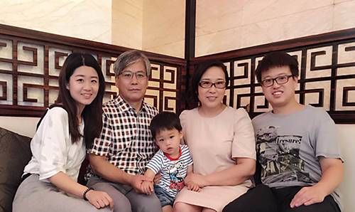 总书记亲切会见!河北13家庭获殊荣_要闻_光明