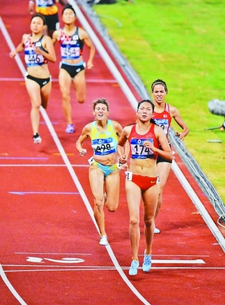 亚运会田径女子800米中国选手夺冠