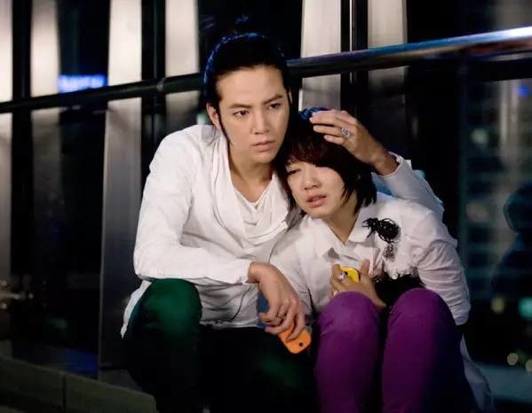 有一种励志叫朴信惠,瘦下来不只变美连品味也