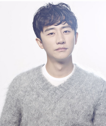 周迅深V红唇现身周迅黄轩公益合体