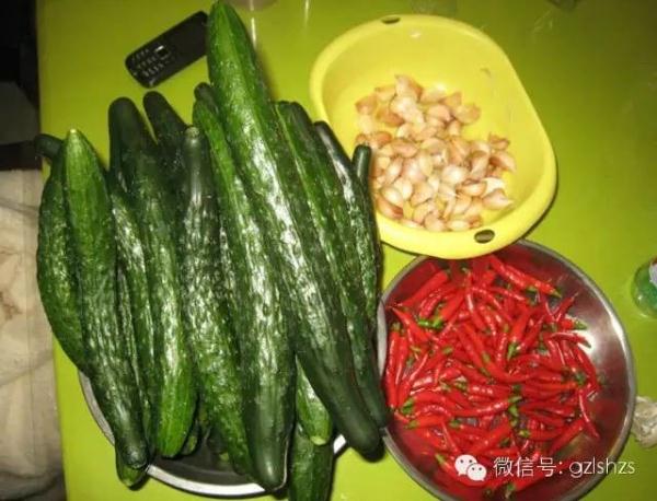 腌黄瓜怎么腌好吃10斤 7876566807115416285.jpg