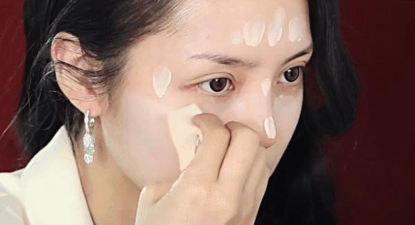 快速让自己流泪的方法 928753234136811145.jpg