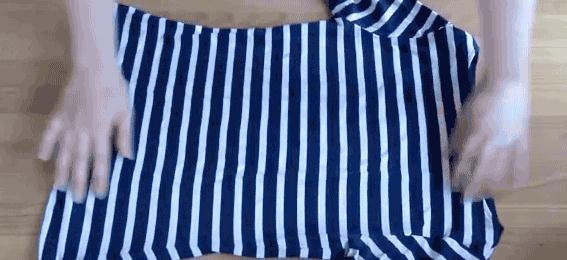 很厚的衣服怎么折叠 5947882398948113892.jpg