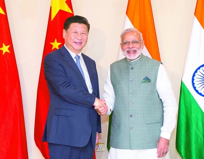 习近平会见印度总理莫迪