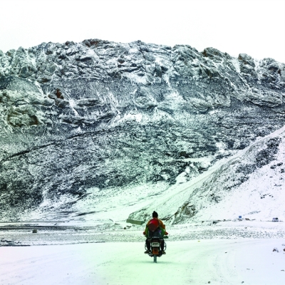 冰河万顷，难掩妙趣横生