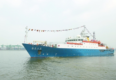 我南极科考迈入海陆空立体化时代 我南极科考迈入海陆空立体化时代