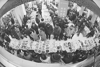 安徽亳州中药材交易市场鸡年开市