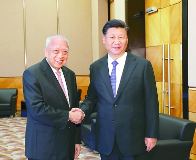 习近平会见全国政协副主席董建华 习近平会见全国政协副主席董建华