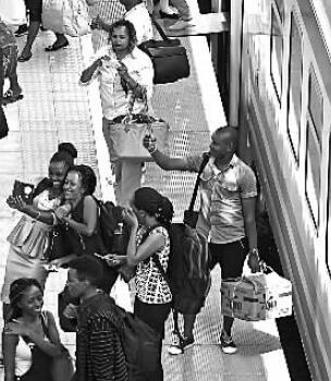 蒙内铁路托起命运共同体