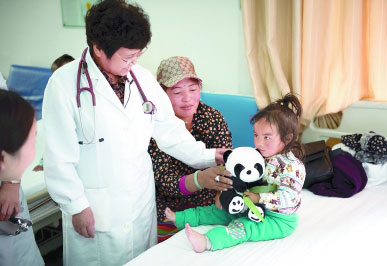 【暖新闻】救治西藏儿童先心病：让“心声”在雪域韵动