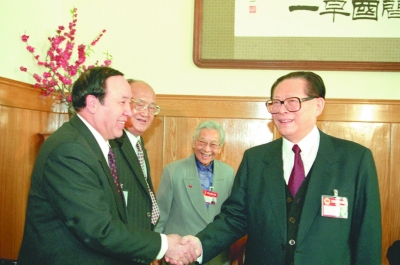 司马义·艾买提同志生平