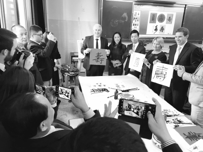中国的发展成就和长远规划令人印象深刻