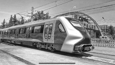 我国下一代碳纤维地铁列车成功试跑