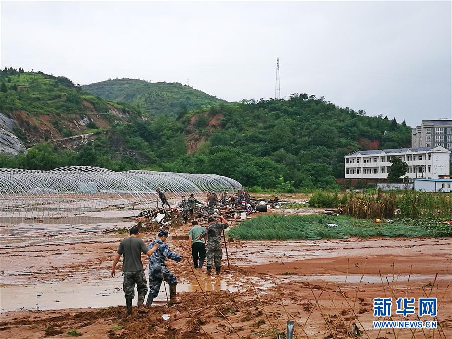 阳泉河下村失踪人口_大阳泉古村图片(3)