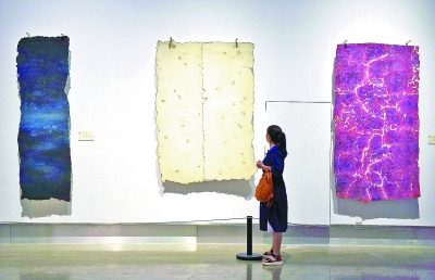 “纸上谈缤——中华纸文化当代艺术展”开幕