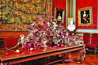 花卉艺术家装饰布鲁塞尔市政厅