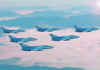 空军八一飞行表演队 带着自信起飞