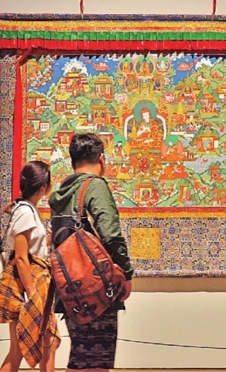 “中国唐卡艺术精品展国内巡展·上海展”在中华艺术宫展出