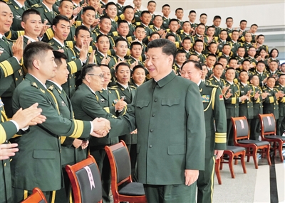 习近平在视察驻澳门部队时强调