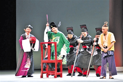 立足剧种个性 扎根百姓生活——谈湖南省花鼓戏剧院的个性追求