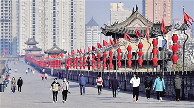 雷锋精神在防疫一线闪光