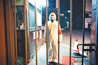 武汉“守夜人”