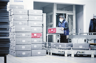 武汉“守夜人”