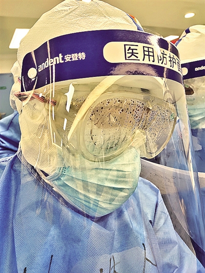 “你们的到来,让我们看到了划破乌云的那道光芒” “你们的到来,让我们看到了划破乌云的那道光芒”