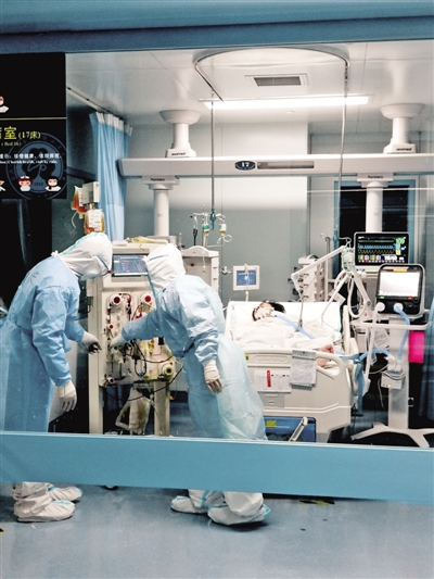 “挽救生命我们义不容辞”——武汉大学人民医院战疫扫描