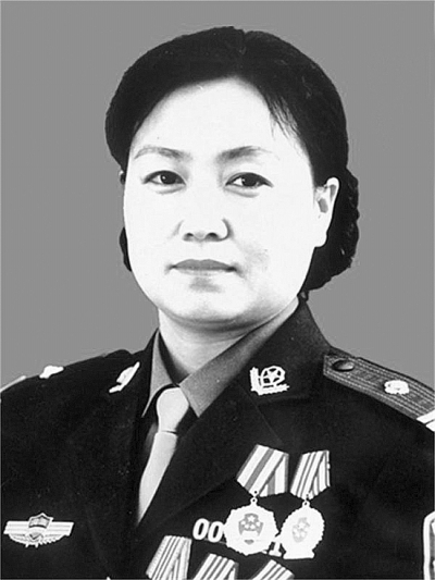 人民爱戴的忠诚卫士任长霞 人民爱戴的忠诚卫士任长霞