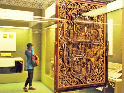 “雕绘乾坤——潮州木雕展”在中国国家博物馆开展