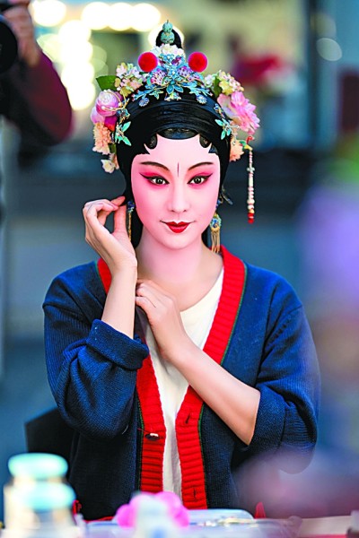 让梨园春色在年轻人心中流淌