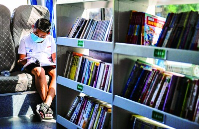 长春：城市中的“流动图书馆”