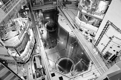 “华龙一号”全球首堆开始装料