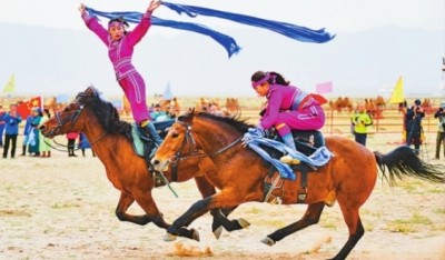 欢聚草原度佳节