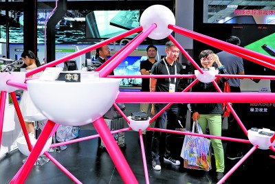 上海，在育先机、开新局中蓄势勃发