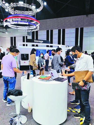 为“数字丝绸之路”开山架桥