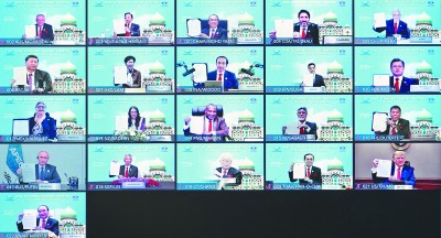 习近平出席亚太经合组织第二十七次领导人非正式会议并发表重要讲话