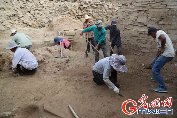 新疆文物考古成果丰硕