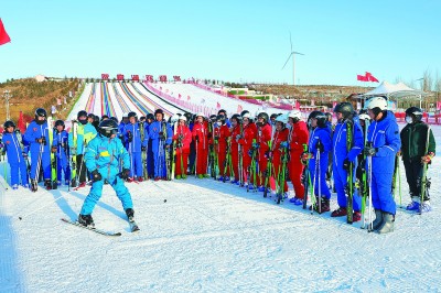 感受冰雪运动的浓浓暖意——写在北京冬奥组委成立五周年之际（三）