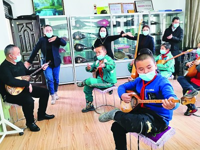 闽南的风吹到了昌吉大地