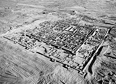 青铜时代中亚城市的特征演变