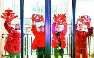 剪纸迎新春